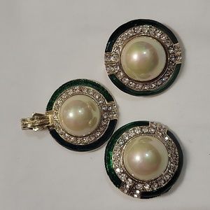 Pendant and clip earrings matching from 80's